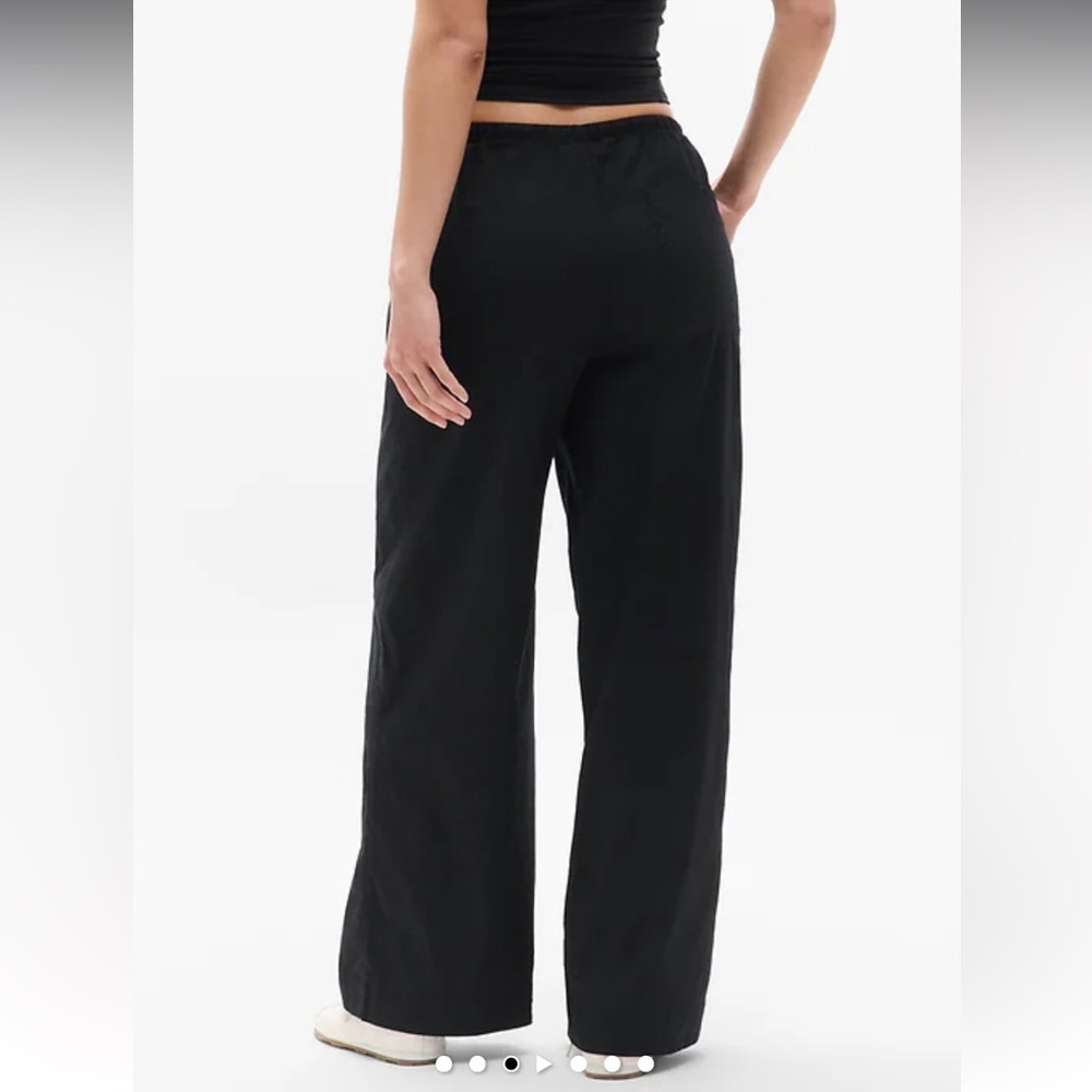 Black Paradise Mid Ride Wide Leg - Small Petite - Athleta